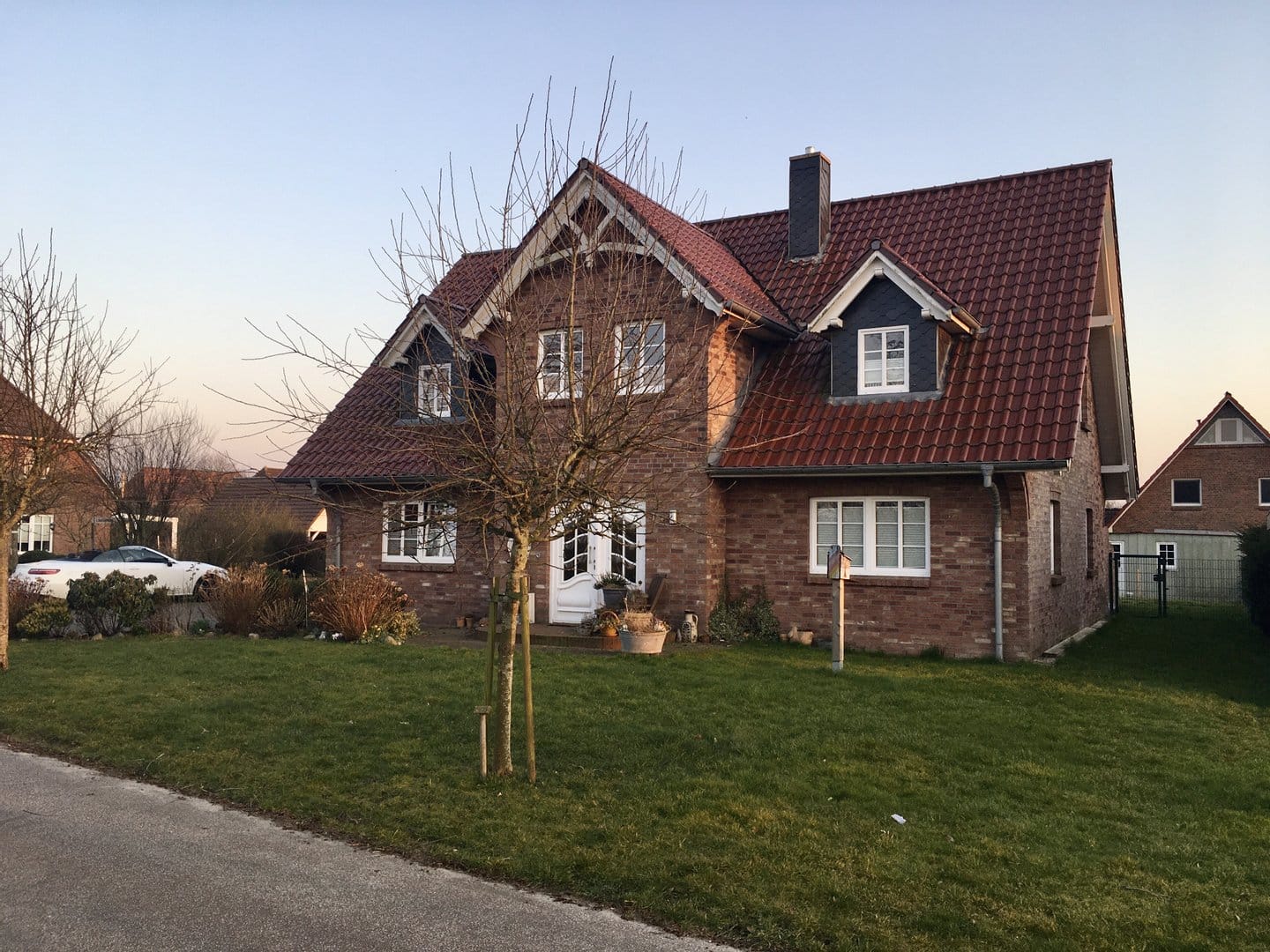 Immobilie in Stadum - Zeitlos nordisch! Einfamilienhaus zum Wohlfühlen. - Bild 1