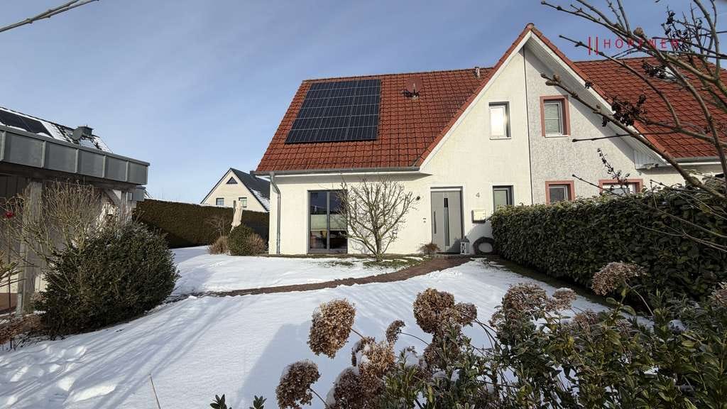 Immobilie in Bönebüttel - Stilvolles Wohnen in Bönebüttel – moderne Doppelhaushälfte mit Komfort - Bild 0