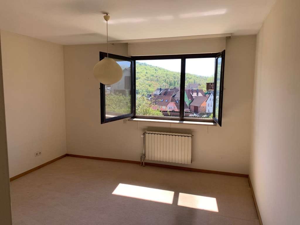 Immobilie in Karlstadt - Einfamilienhaus im Grünen in der Nähe von Karlstadt - Bild 3