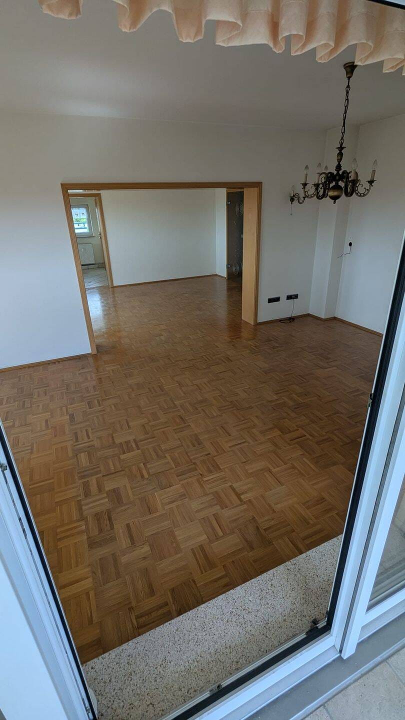 Immobilie in Bad Windsheim - Penthouse Wohnung mit unglaublichen Ausblicken in Bad _Windsheim - Bild 3