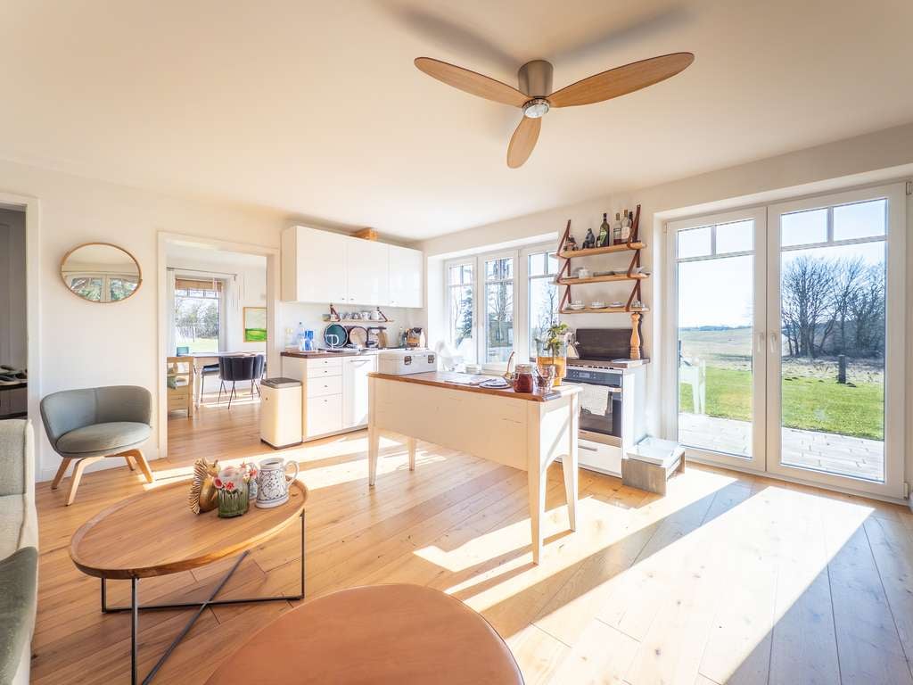 Immobilie in Zarrentin am Schaalsee - Modernes Einfamilienhaus auf 5.499 m² Naturgrundstück nahe des Schaalsees - Bild 3