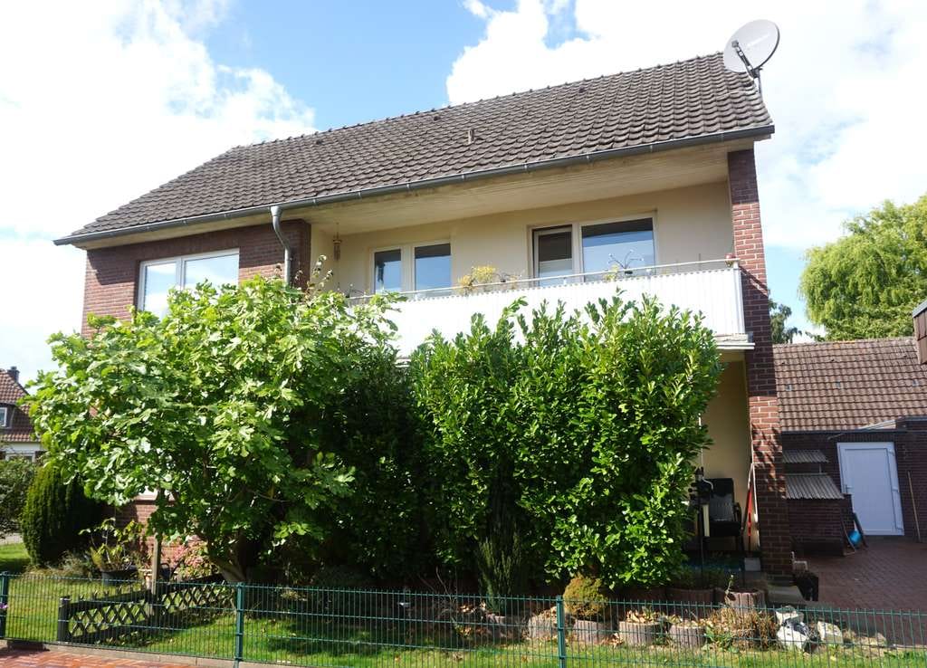 Immobilie in Quakenbrück - Für Kapitalanleger! Gepflegtes Zweifamilienhaus in guter Lage in Quakenbrück, provisionsfrei - Bild 2