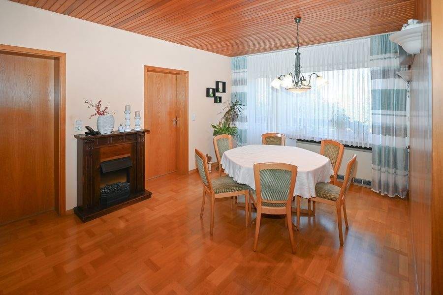 Immobilie in Schellerten - Ein-bis Zweifamilienhaus in schöner Lage von Ottbergen! - Bild 3