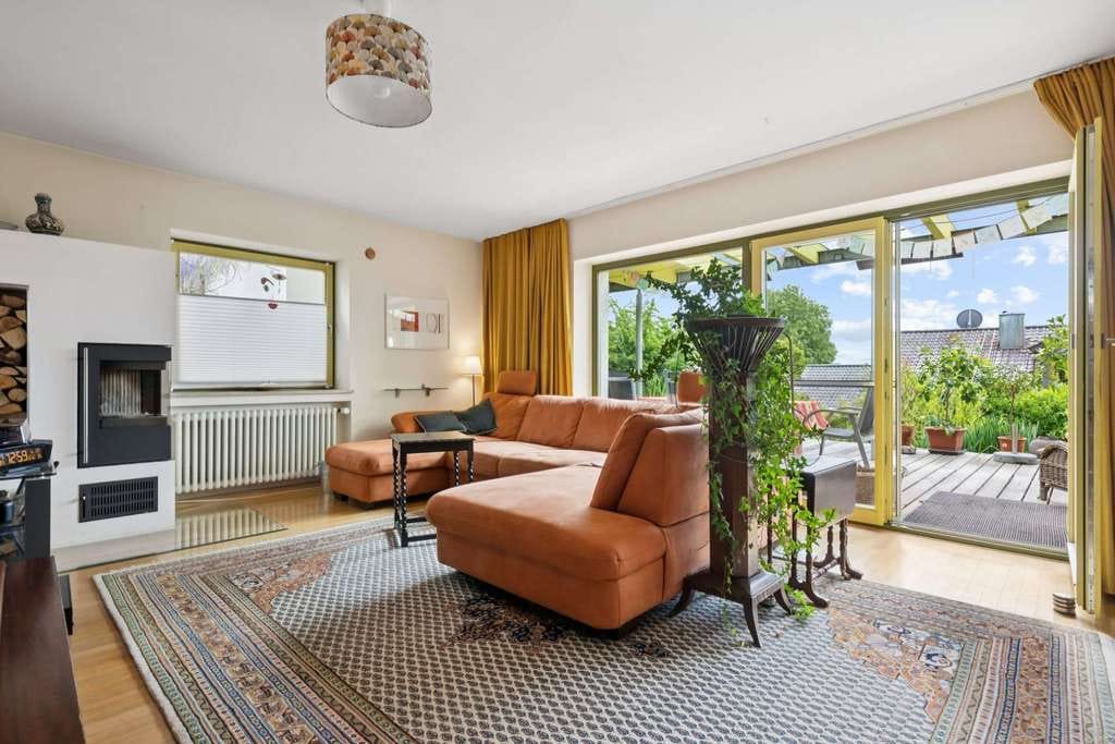 Immobilie in Nandlstadt - Wer Platz liebt, wird dieses Haus feiern – 196 m² und 8 Zimmer voller Möglichkeiten - Bild 1