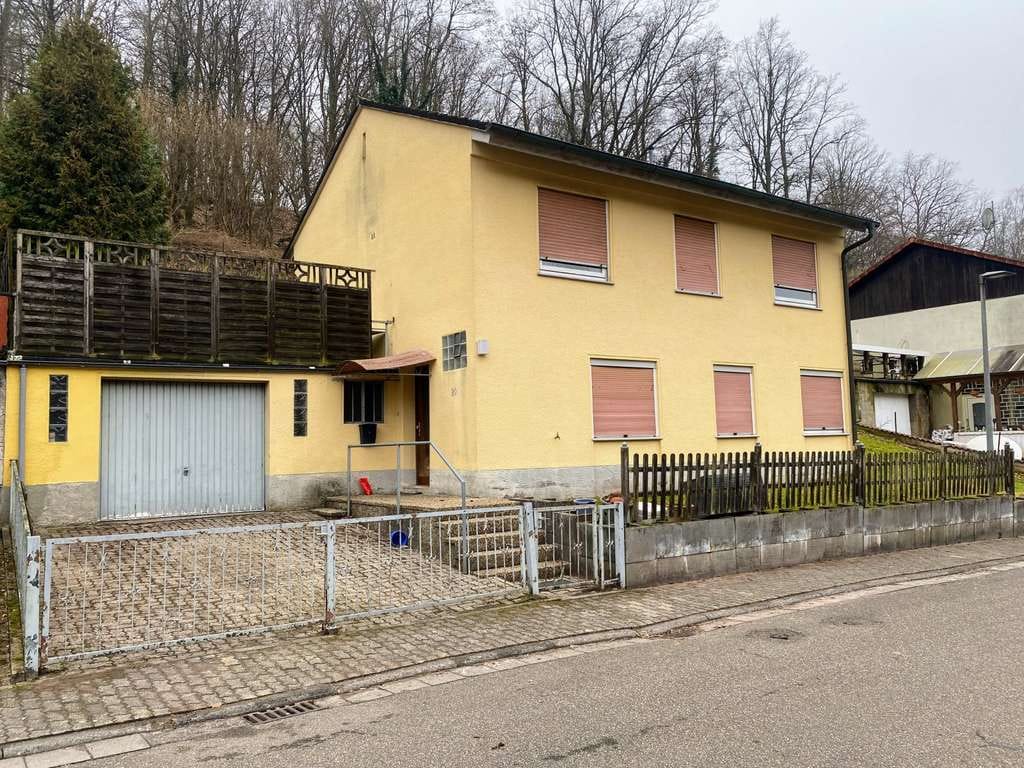Immobilie in Bundenthal - Einfamilienhaus mit Ferienhauspotenzial in Bundenthal - Bild 0
