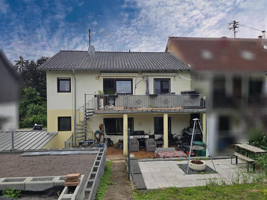 Immobilie in Püttlingen - Doppelhaushälfte in Püttlingen - Bild 1