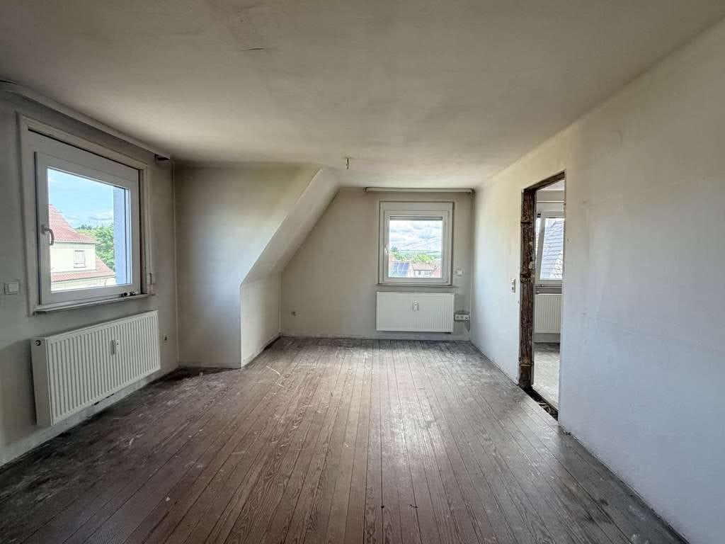 Immobilie in Kirchheim am Neckar - Dachgeschosswohnung in zentraler Lage von Kirchheim am Neckar - Bild 0