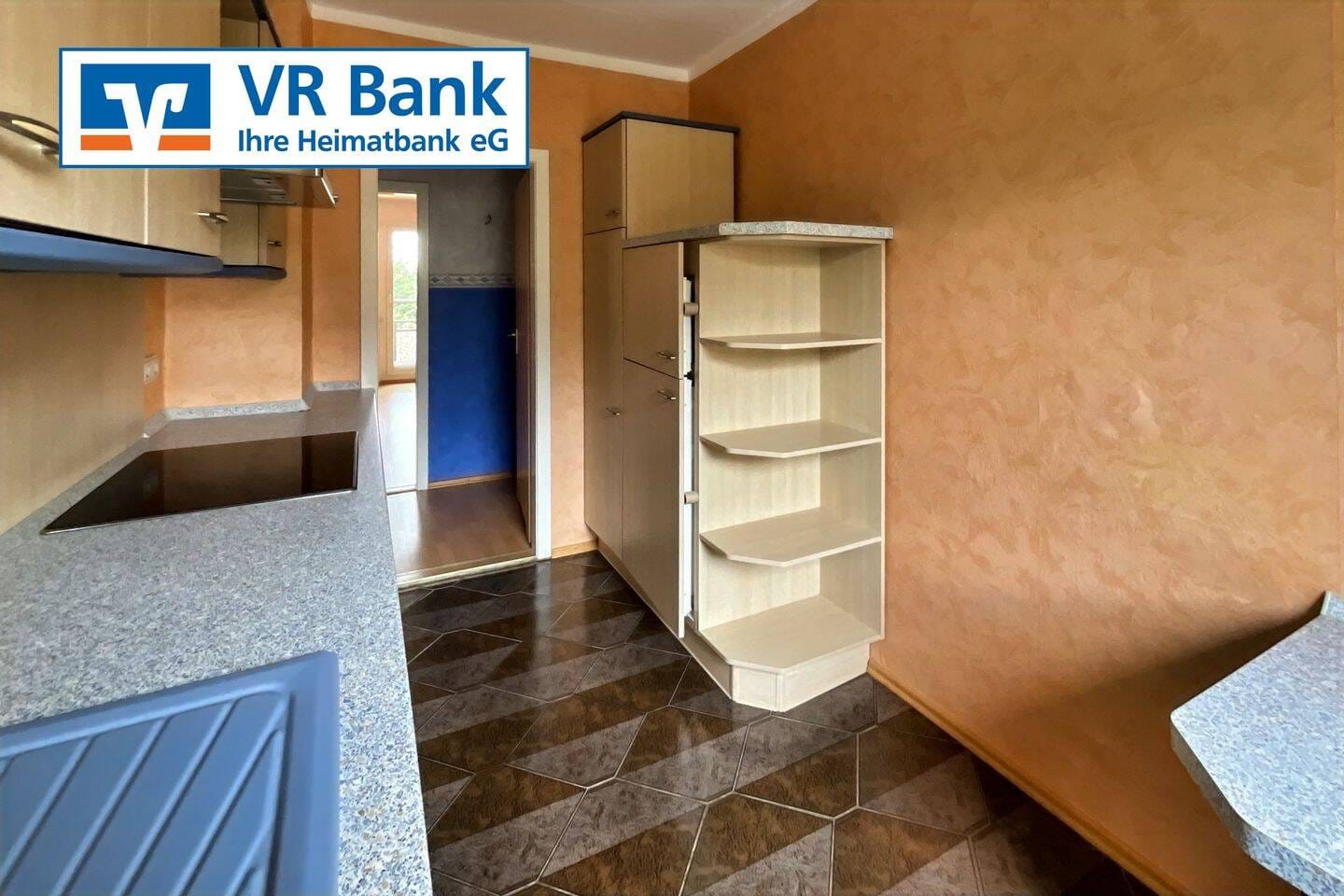 Immobilie in Tonna - Gepflegte Wohnung mit Einbauküche und Balkon - Bild 4