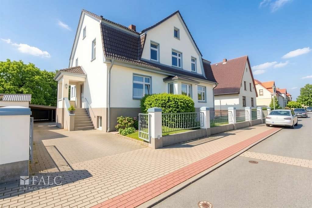 Immobilie in Neustadt-Glewe - +++ Mehrfamilienhaus in toller Lage und mit guter Rendite +++ - Bild 1