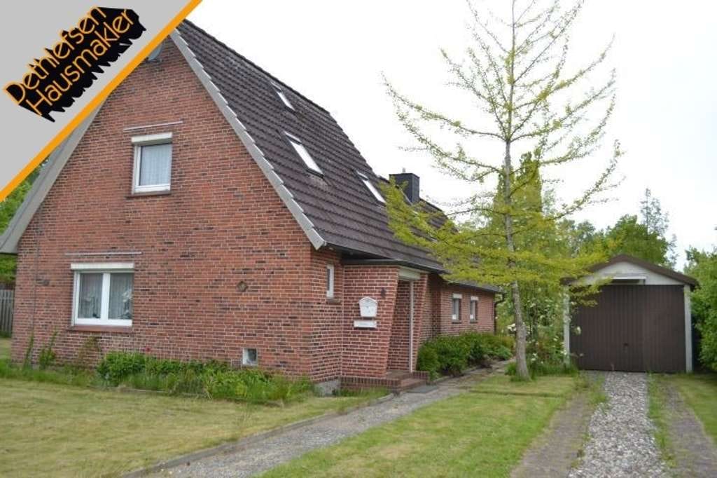 Immobilie in Lehe - Verkauf eines gepflegten, tlw. modernisierten Einfamilienhauses mit Garage in ruhiger Lage von Lehe, - Bild 0