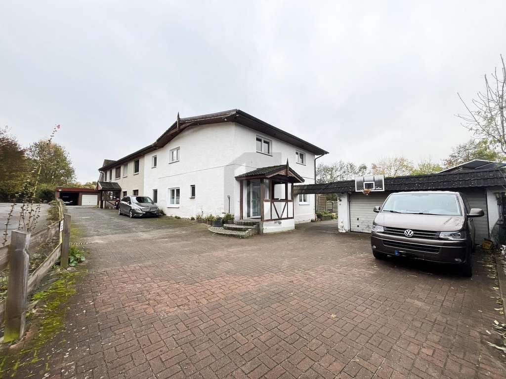 Immobilie in Steinburg - IHRE BESSERE HÄLFTE MIT 2 WOHNEINHEITEN - Bild 0