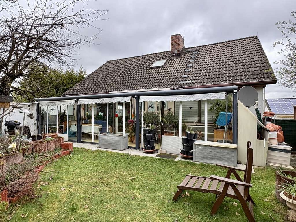 Immobilie in Rodenbach - Großzügiges Einfamilienhaus in Feldrandlage - Bild 2