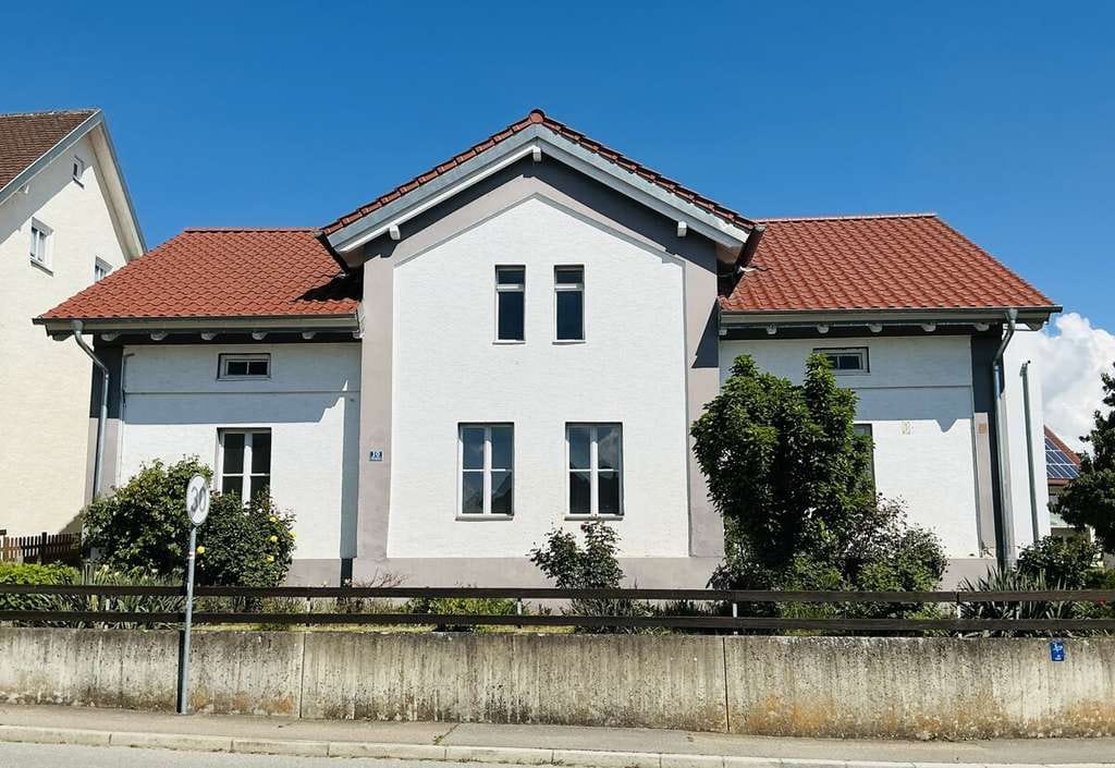 Immobilie in Teugn - Ein Haus mit Geschichte –Seit 1924 ein Stück Beständigkeit - Bild 0