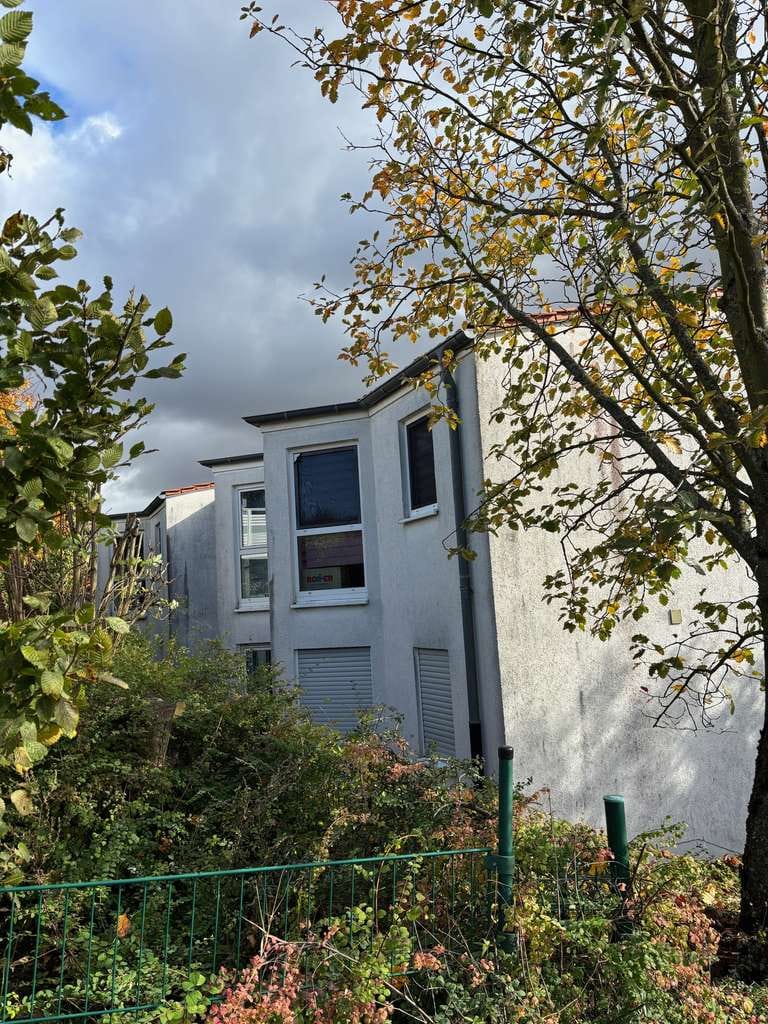 Immobilie in Ober-Olm - Attraktive 2 Zimmer-Wohnung in Feldrandlage mit Wintergarten - Bild 1