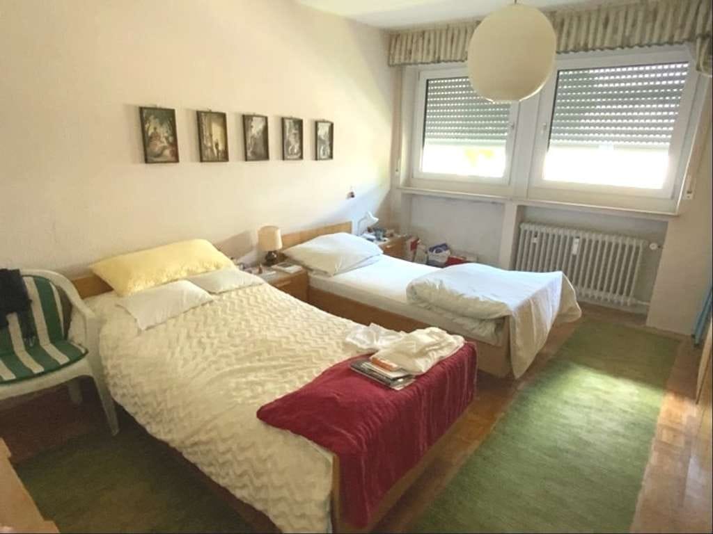 Immobilie in Mindelheim - Renovierungsbedürftige 3 Zimmerwohnung in Mindelheim - Bild 2