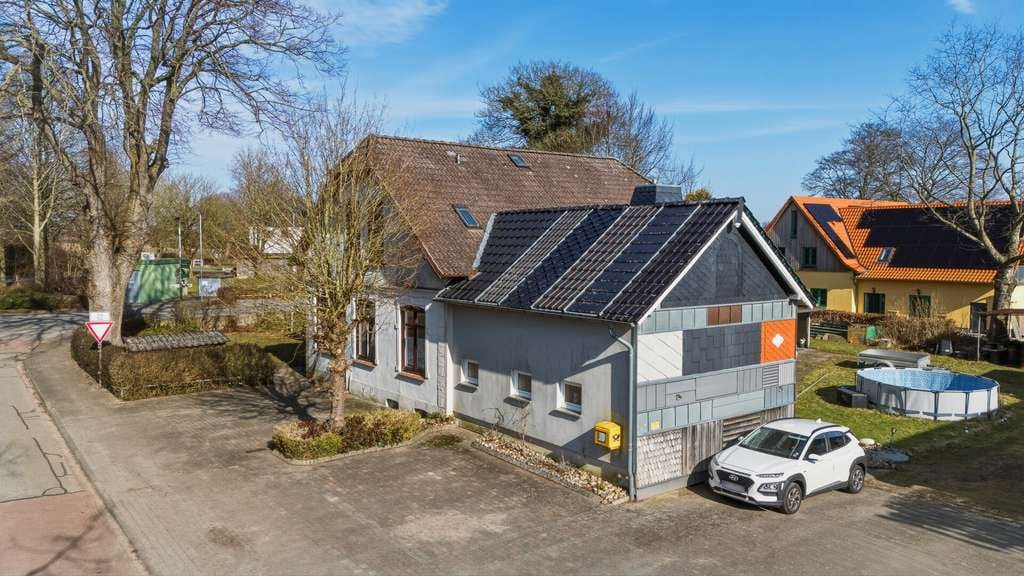 Immobilie in Schaalby - Großzügiges Platzwunder mit Seele: Ihr neues Familienparadies nahe der malerischen Schlei - Bild 2