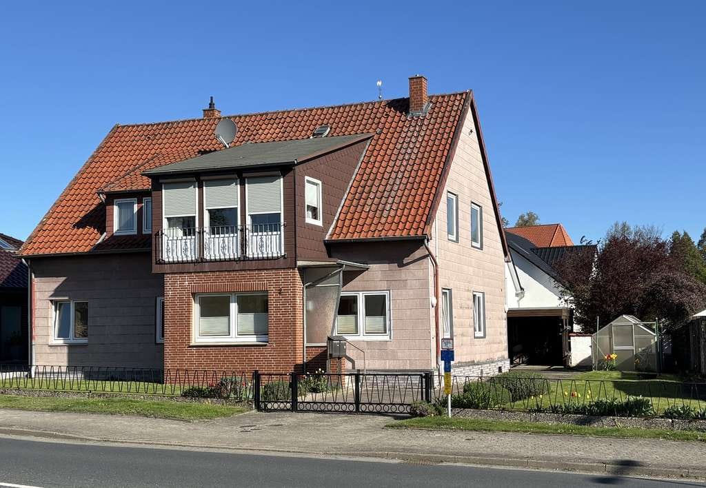 Immobilie in Algermissen - Ein Haus für die große Familie in Lühnde - Bild 0
