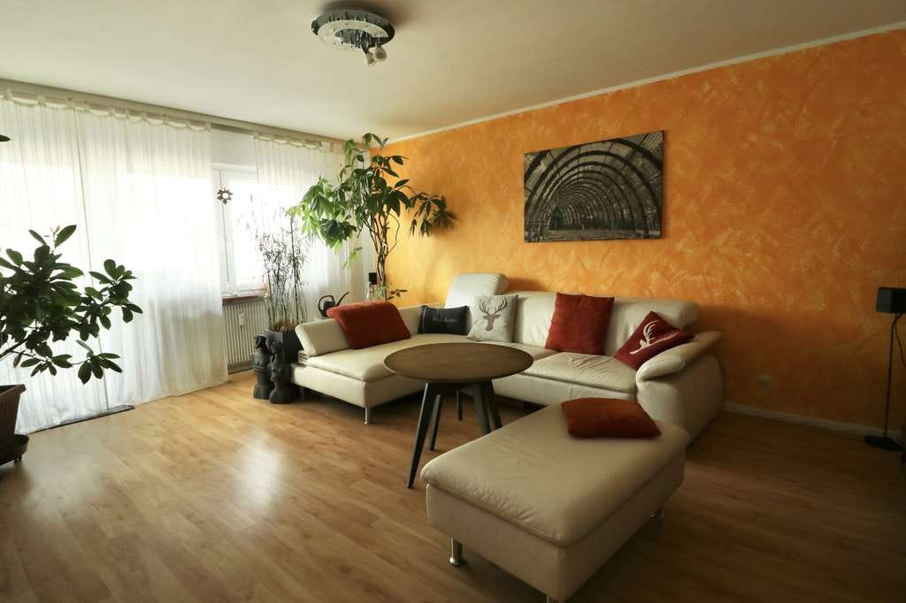 Immobilie in Grenzach-Wyhlen - Ihre neue Immobilie in Wyhlen - modernes, saniertes Dreifamilienhaus mit Balkonen und zwei Garagen! - Bild 3