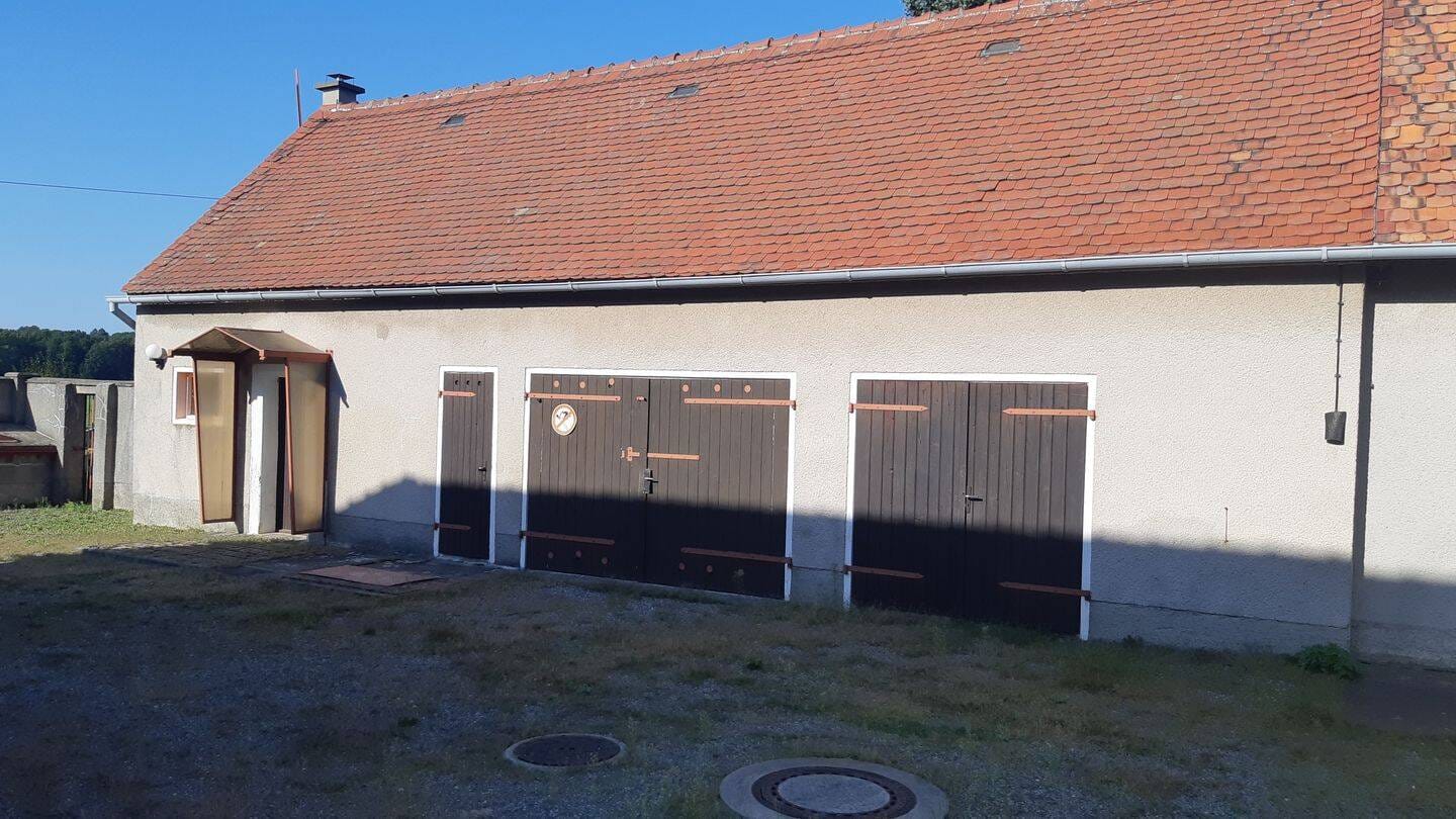 Immobilie in Oßling - Wóslink - Einfamilienhaus in ruhiger Lage mit Nebengebäuden - Bild 3