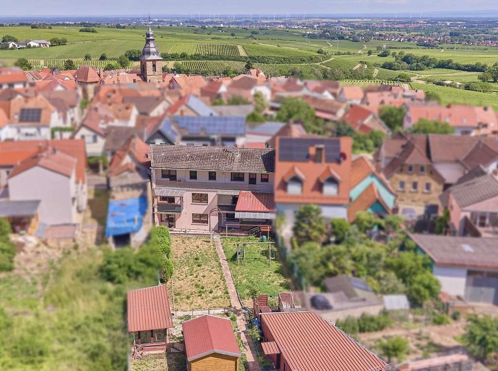 Immobilie in Frankweiler - ++ Lichtdurchflutetes 4 Parteienhaus mit Terrasse, Balkon, Garten und Garage in ruhiger Wohnlage !++ - Bild 4
