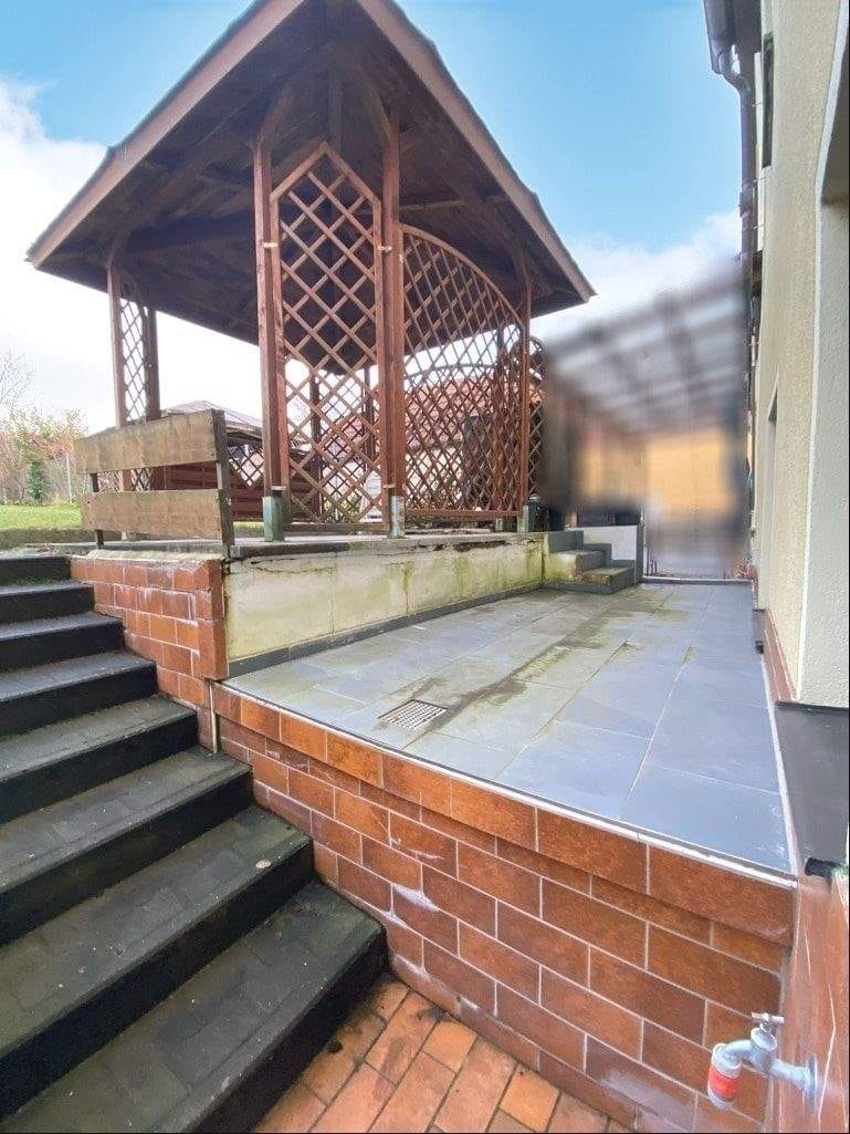 Immobilie in Marktbergel - Marktbergel - Solides Reihenhaus mit Potenzial - Bild 2