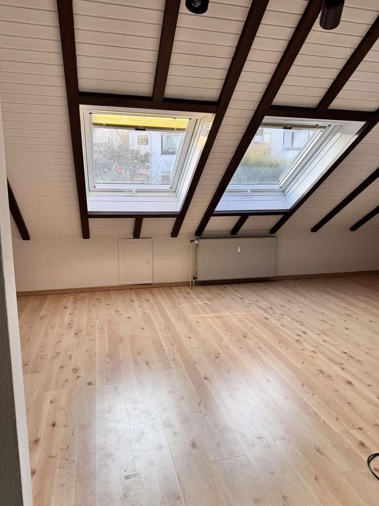 Immobilie in Bad Schwalbach - Wunderschöne gepflegte Dachgeschosswohnung - Bild 4