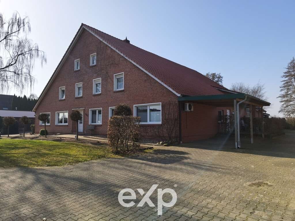Immobilie in Surwold - Exklusive Gelegenheit: Mehrparteienhaus mit drei Wohneinheiten auf großem Grundstück in Surwold - Bild 0