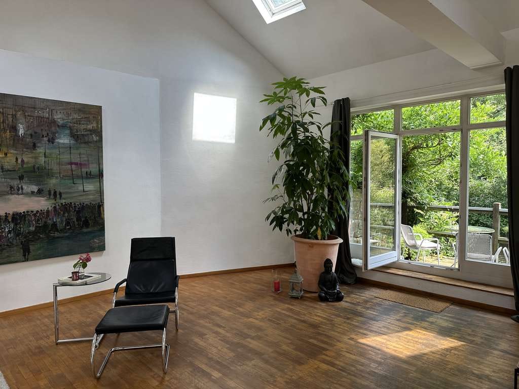 Immobilie in Ruppichteroth - Geschichte trifft auf modernen Wohnstil - Möglichkeit Leben & Arbeiten miteinander zu verbinden - Bild 2