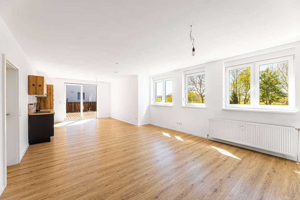 Immobilie in Mistelgau - Attraktives Investment – hochwertige 4-Zimmer-Erdgeschosswohnung mit Terrasse und Top-Energiebilanz - Bild 0