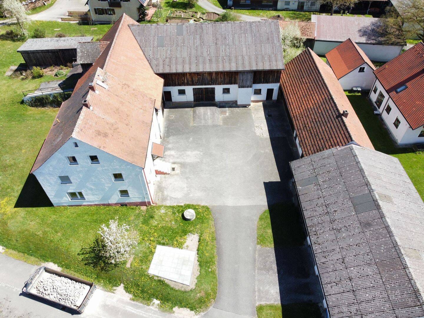 Immobilie in Hahnbach - Hofstelle in Godlricht mit Nebengebäuden - Bild 3