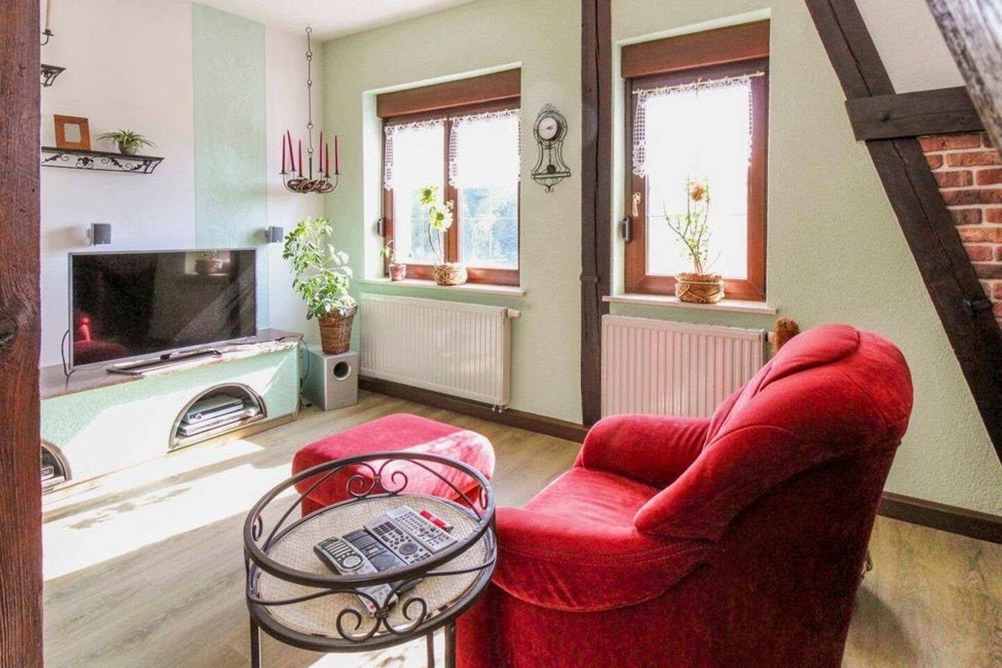 Immobilie in Zörbig - Charmantes Haus mit 2 Wohneinheiten und Gewerbefläche in ruhiger Lage, Zörbig - Bild 2