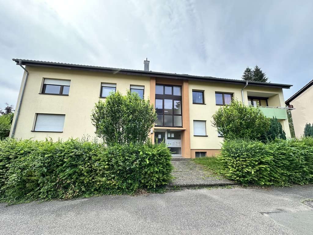 Immobilie in Oberderdingen - ** Provisionsfrei für den Käufer ** Sanierte Eigentumswohnung + Garage - Bild 1