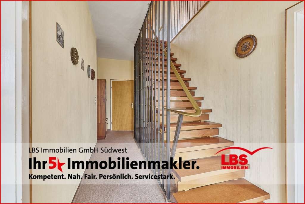 Immobilie in Mannweiler-Cölln - Freistehendes Wohnhaus mit Garage, Werkstatt und Ausbaureserve - Bild 4