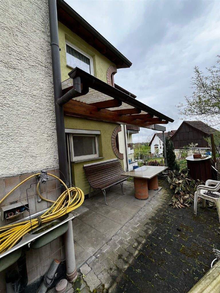 Immobilie in Gailingen am Hochrhein - Leerstehendes solides Wohnhaus zu verkaufen! - Bild 0