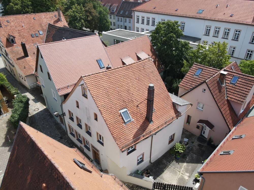 Immobilie in Weißenburg i. Bay. - denkmalgeschütztes Altstadthaus - Bild 0