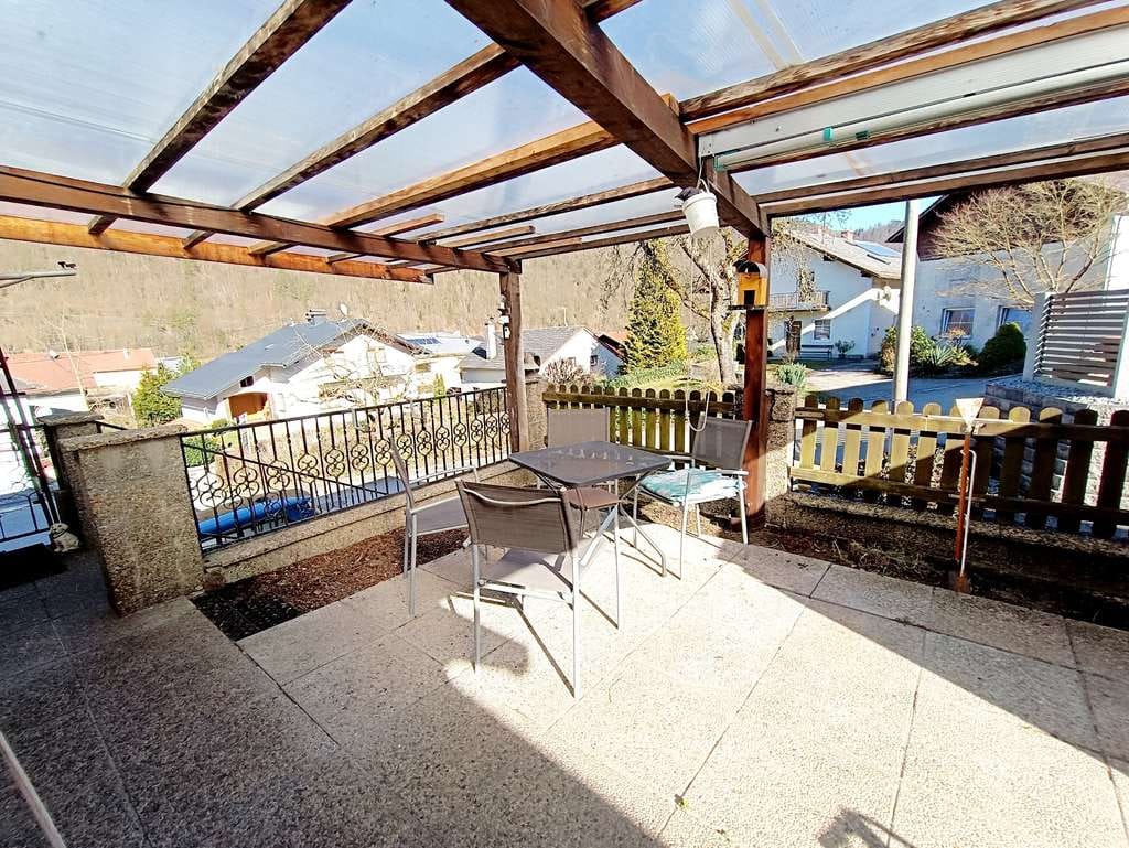 Immobilie in Untergriesbach - Kleines Haus in idyllischer Lage bei der Schlögener Donauschlinge in ÖSTERREICH - Bild 1