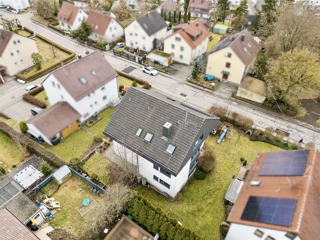 Immobilie in Dornstadt - Dreifamilienhaus in Toplage von Dornstadt – solide Anlage mit Zukunft! - Bild 3