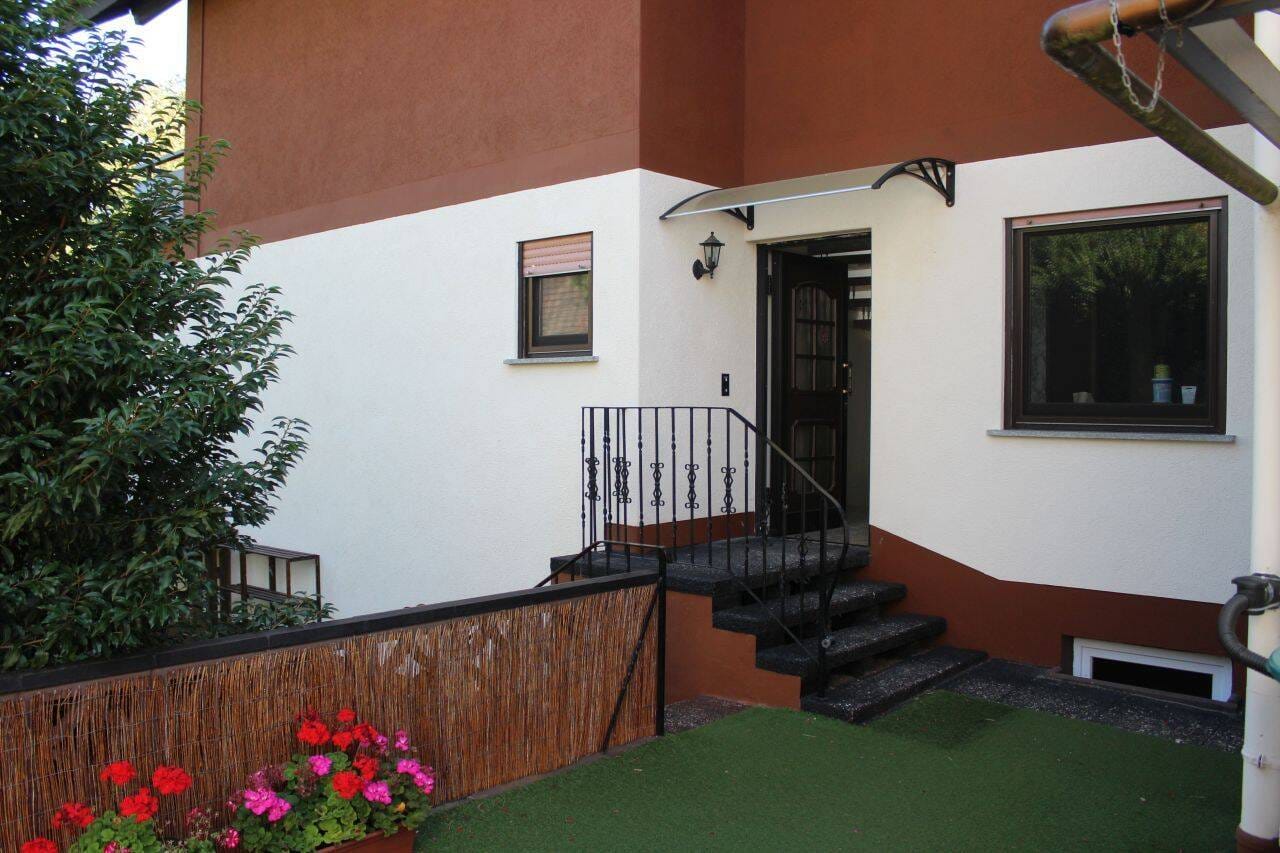 Immobilie in Gundersheim - Großzügiges Mehrgenerationenhaus – variable Nutzung als Einfamilien- oder Zweifamilienhaus - Bild 0
