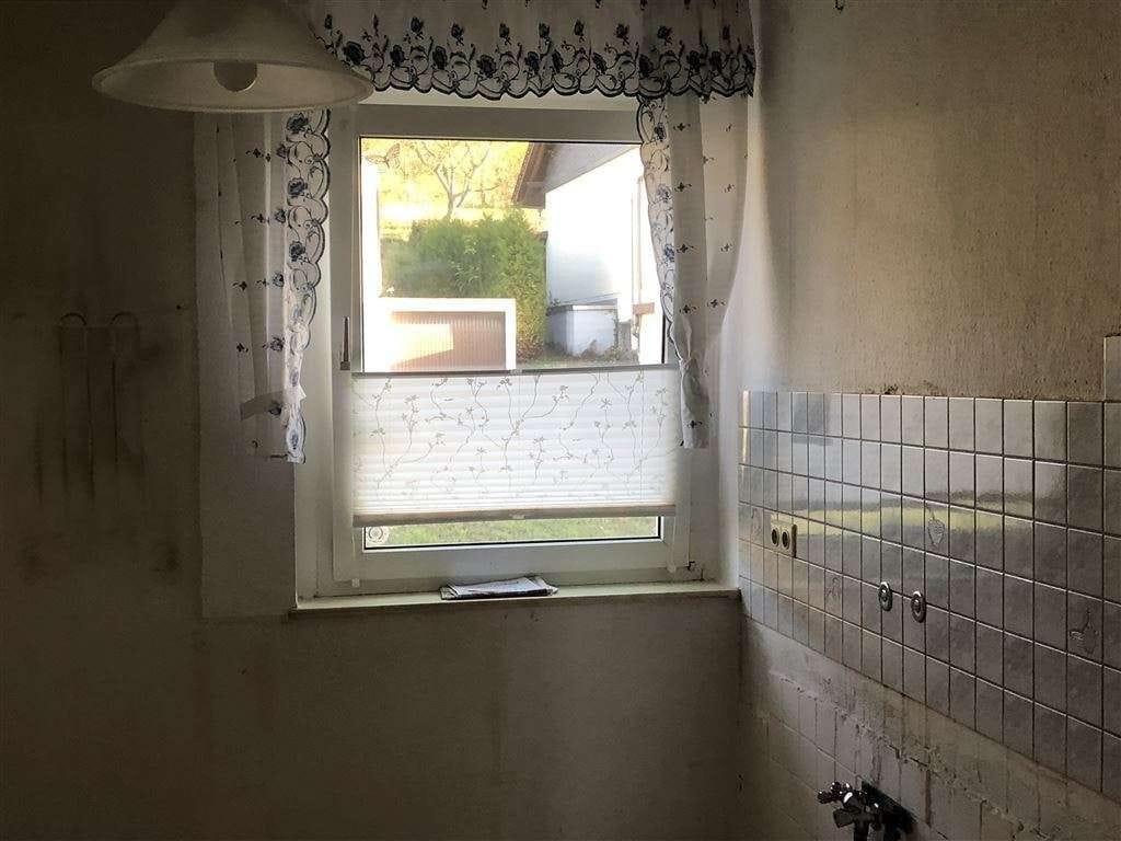 Immobilie in Eckartsberga - Einziehen & Wohlfühlen – 2-Zimmer-Oase mit Aussicht - Bild 3