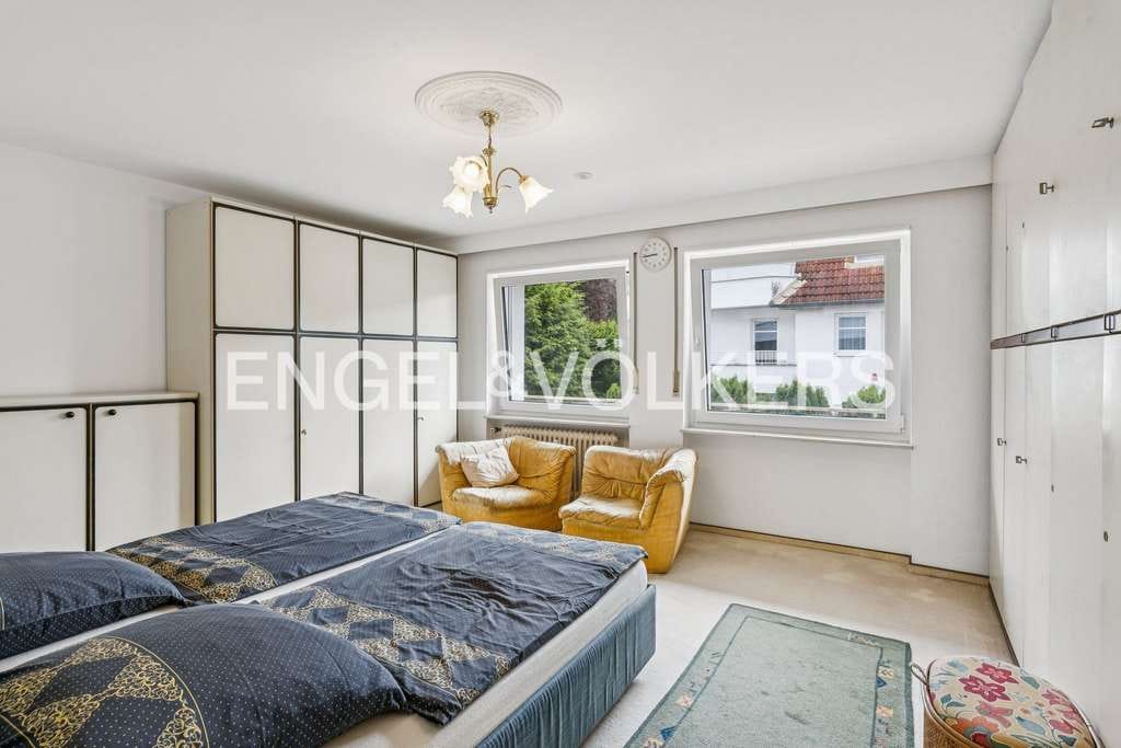 Immobilie in Oberursel - Exklusive Chance direkt am Rande des Maasgrunds: Großzügige 2-Zimmer-Wohnung mit Balkon - Bild 1