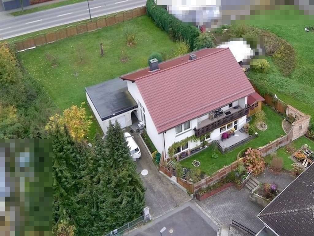 Immobilie in Elbtal - -----Mass. freist. EFH mit ELW, großzügigem Garten und Garage----- - Bild 0
