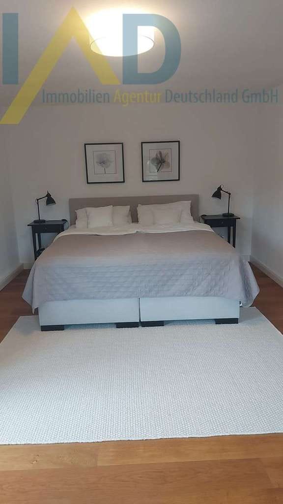 Immobilie in Aiglsbach - Historisches Landanwesen mit Wohnhaus, Scheune und 3.040 m² Grund – sofort bezugsfrei - Bild 3