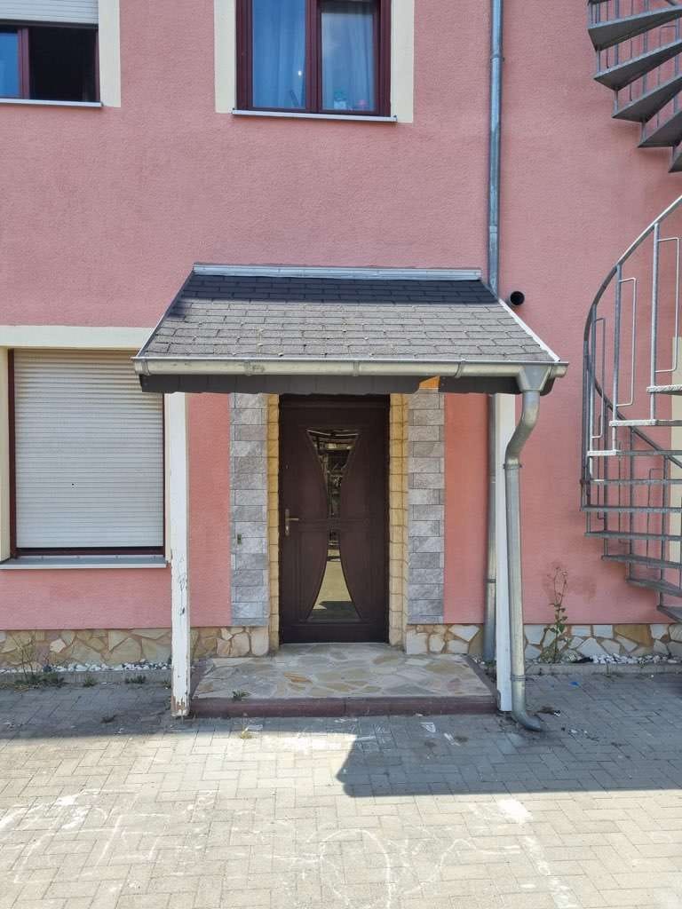 Immobilie in Groß-Gerau - Großzügiges Gartenparadies mit Terrasse und stilvollem Wohnambiente - Bild 2