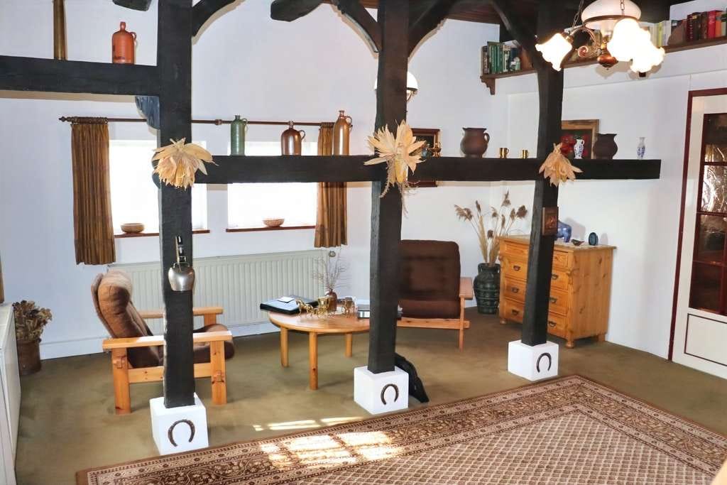 Immobilie in Colnrade - Verwirklichen Sie Ihren Traum - Landhaus in idyllischer Lage - Bild 4
