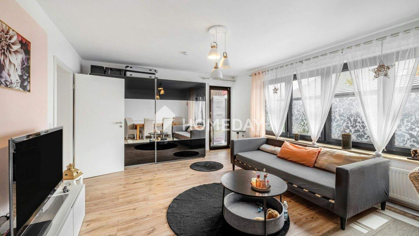 Immobilie in Manching - Helle, modernisierte Wohnung mit durchdachtem Grundriss und gepflegtem Umfeld - Bild 0