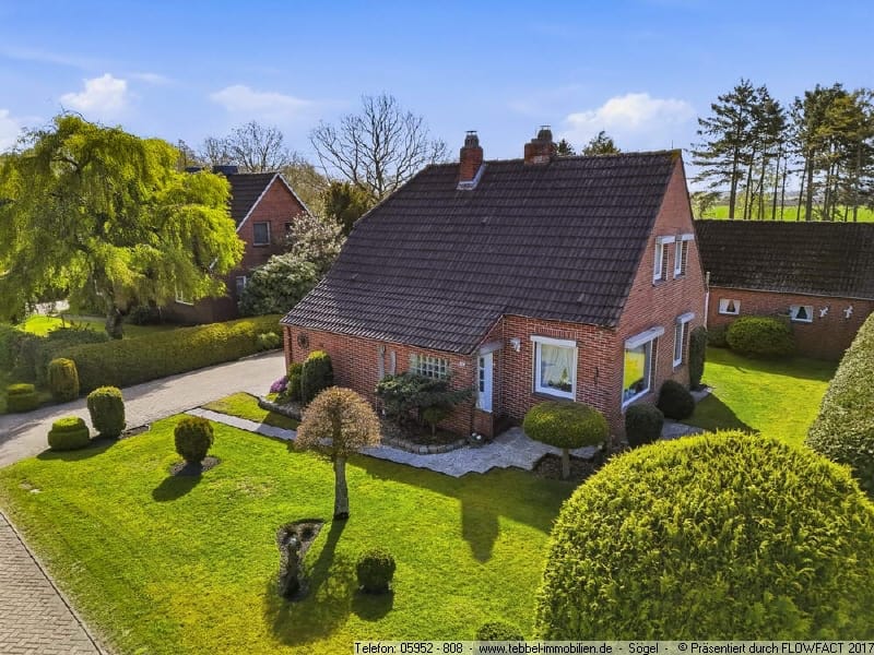 Immobilie in Südbrookmerland - Nähe Nordsee - Einfamilienhaus mit großem Grundstück! - Bild 1