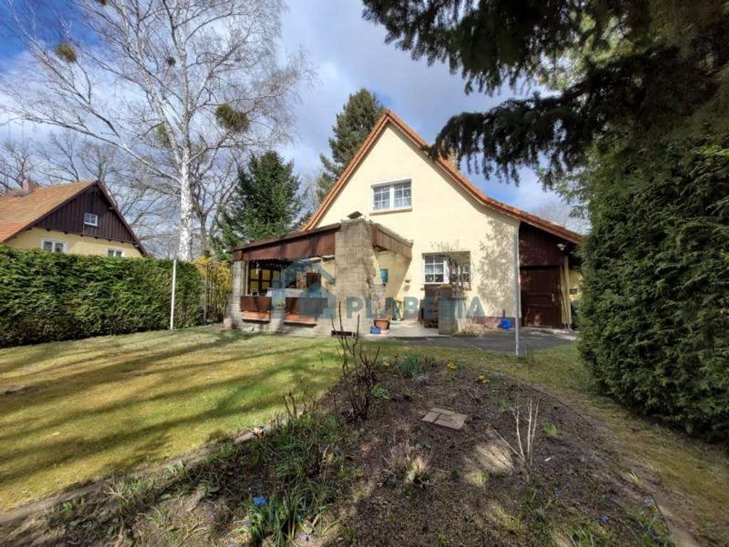 Immobilie in Kleinmachnow - Eine Investition in die Zukunft - Freistehendes Einfamilienhaus mit Erbbaurecht in Kleinmachnow - Bild 0