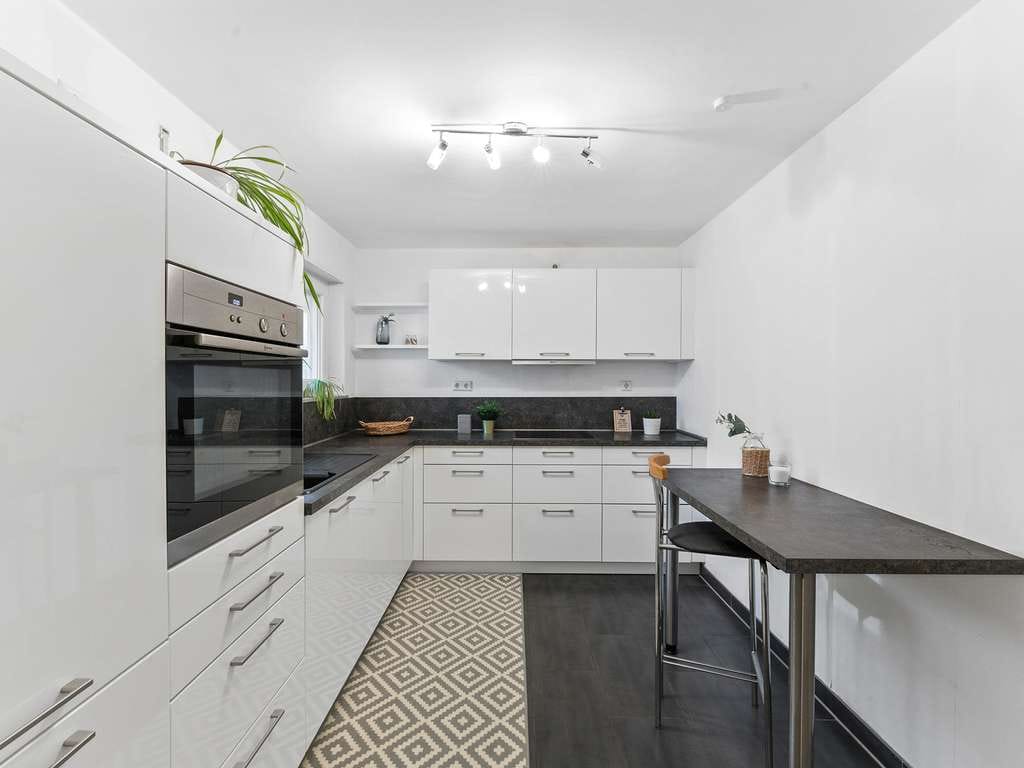 Immobilie in Freudenstadt - Top Kapitalanlage - Erdgeschosswohnung mit Garten, Küche & TG - Bild 4
