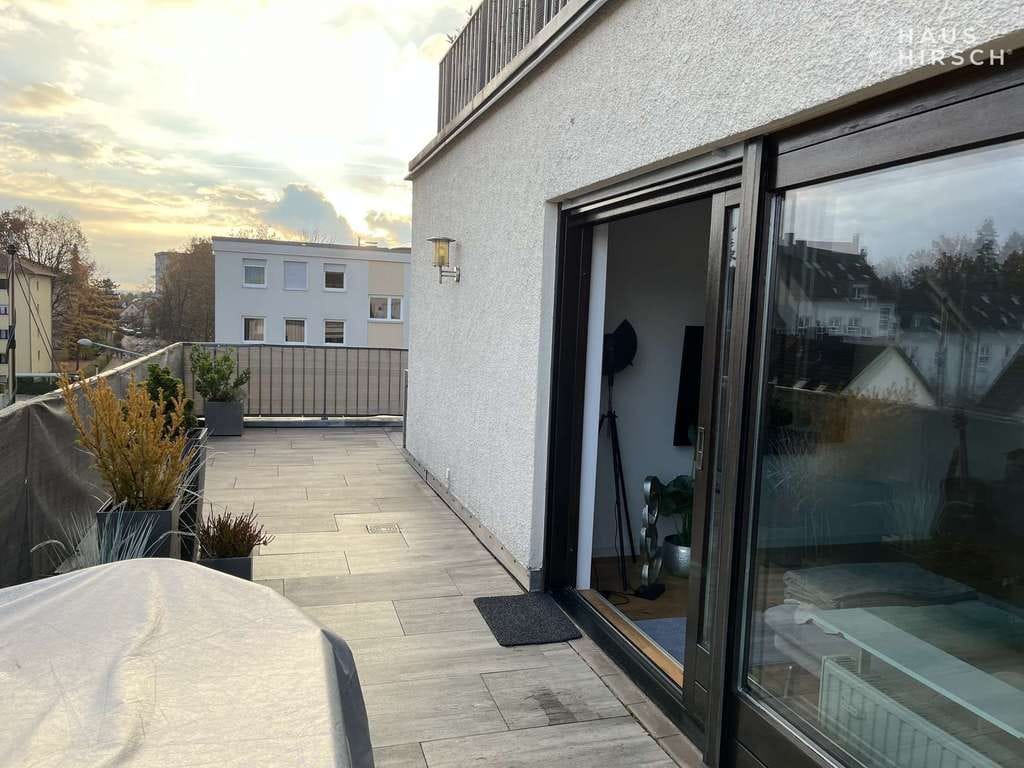 Immobilie in Röthenbach an der Pegnitz - Exklusives Penthouse mit großzügiger Dachterrasse und Weitblick ins Grüne - Bild 0
