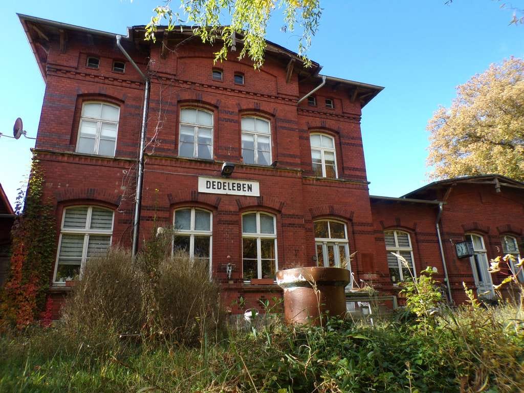 Immobilie in Huy - Leben in einem ehemaligen Bahnhof? Historisches Gebäude sucht Nachfolger! - Bild 1